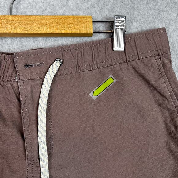 Vuori Hazel Ripstop Mid Rise Shorts Size Large - Picture 4 of 8